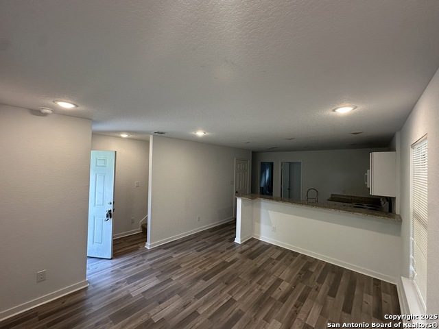 Listing photo id 18 for 9 Units Multi-family Portfolio