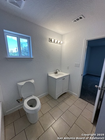 Listing photo id 25 for 9 Units Multi-family Portfolio