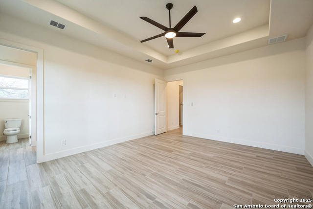 Image 14 of 50 For 313 Firewheel