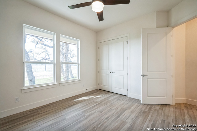 Image 19 of 50 For 313 Firewheel