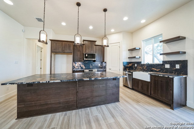 Image 25 of 50 For 313 Firewheel