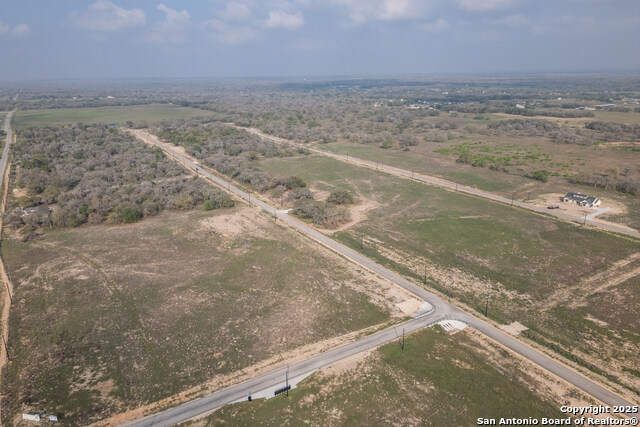 Image 44 of 50 For 313 Firewheel