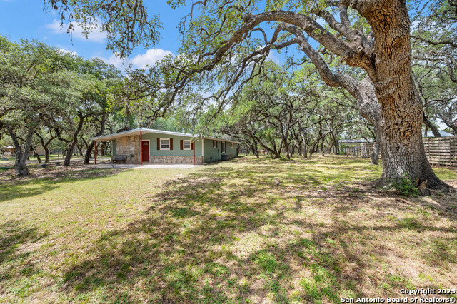 Details for 8715 Buckskin Dr., Boerne, TX 78006
