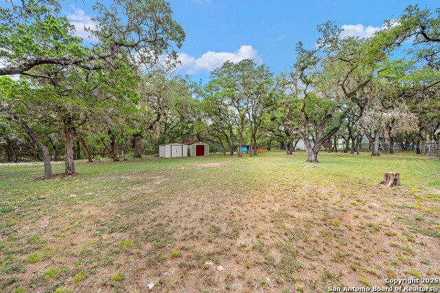 Image 15 of 18 For 8715 Buckskin Dr.