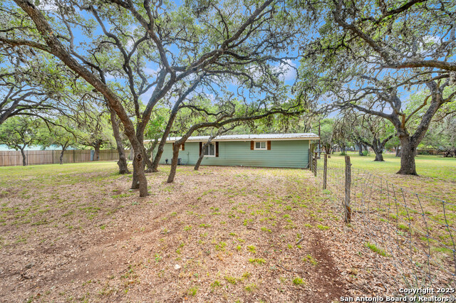 Image 16 of 18 For 8715 Buckskin Dr.