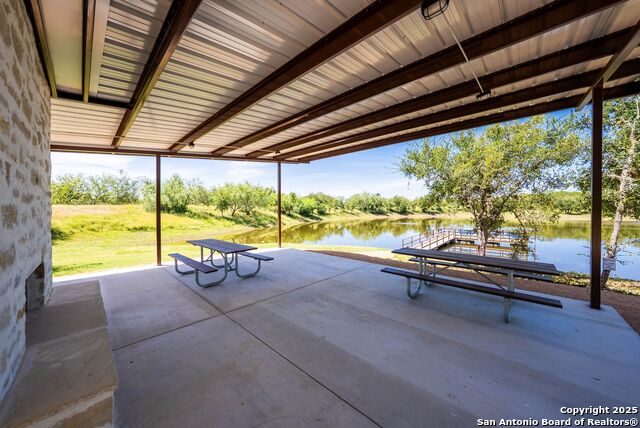 Listing photo id 16 for 0 Grand Oaks