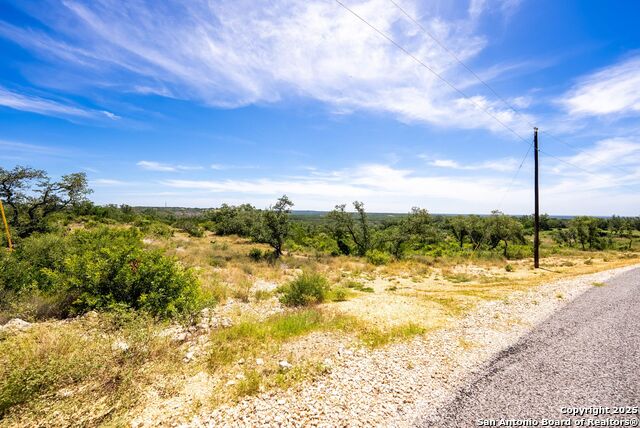 Listing photo id 7 for 0 Grand Oaks