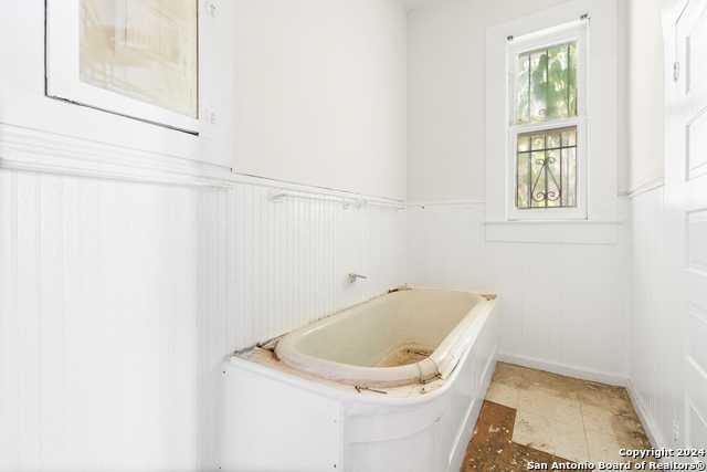 Image 14 of 25 For 512 Nevada St