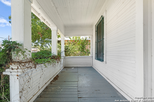 Image 4 of 25 For 512 Nevada St