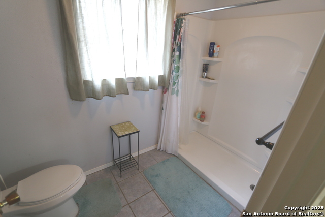 Image 40 of 49 For 1023 Zigmont Road