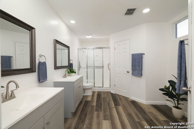 Image 12 of 19 For 3323 Coral Grove