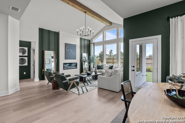 Image 20 of 47 For 229 Sasparilla