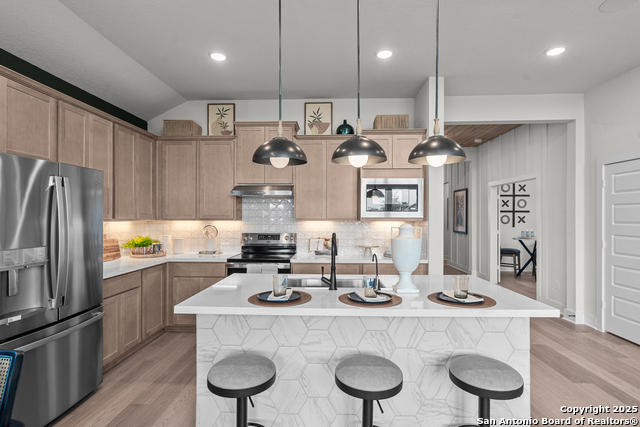 Image 24 of 47 For 229 Sasparilla