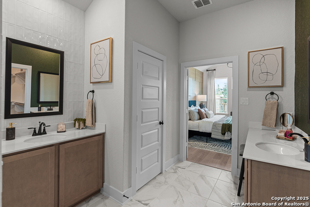 Image 34 of 47 For 229 Sasparilla