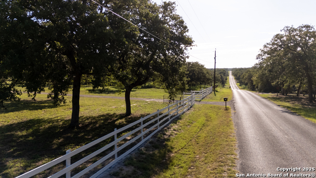 Details for 616 Tower  , Seguin, TX 78155