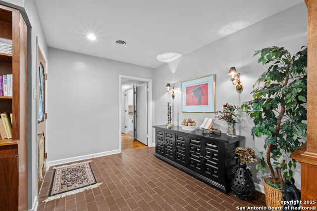 Image 5 of 26 For 3202 Candlewood