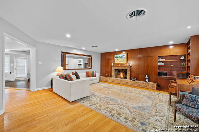 Image 7 of 26 For 3202 Candlewood