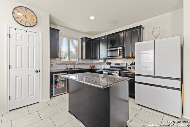 Image 15 of 33 For 1447 Polydora