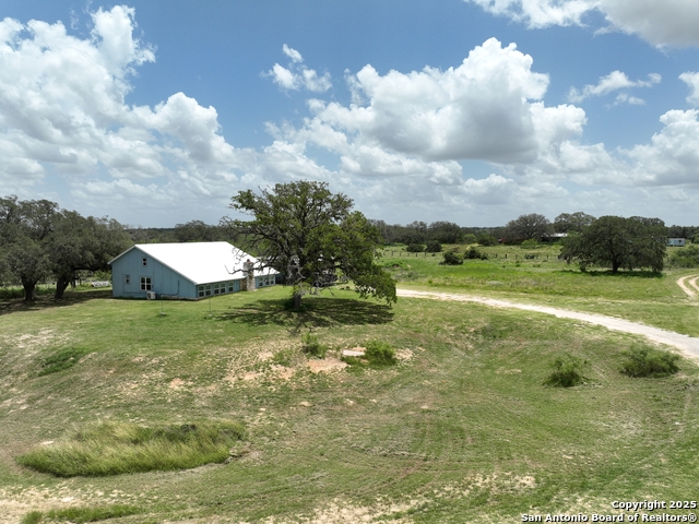 Image 6 of 36 For 2096 Stevens