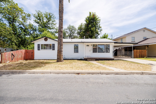 Details for 609 15th  , Hondo, TX 78861