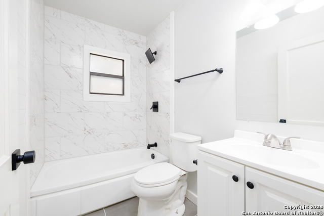 Listing photo id 16 for 609 15th
