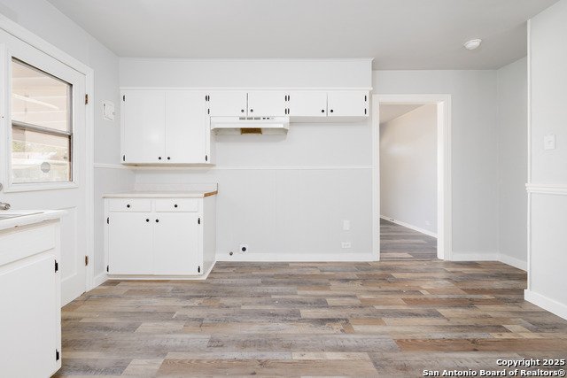 Listing photo id 22 for 609 15th