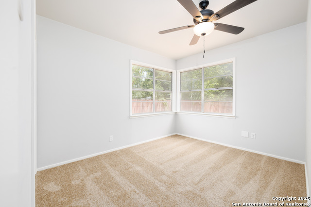 Listing photo id 7 for 609 15th