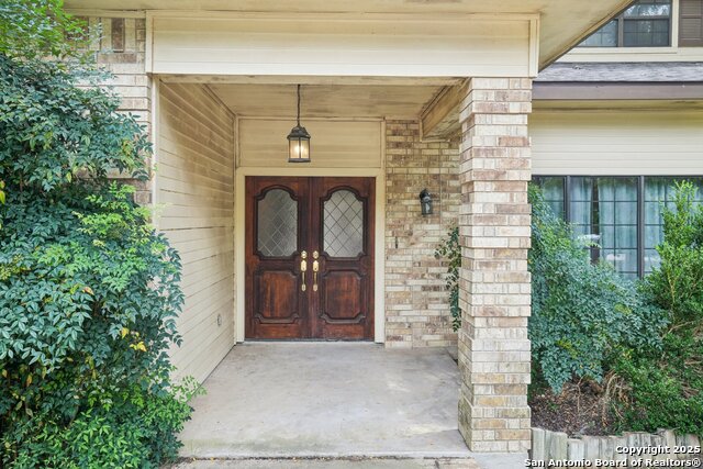 Image 4 of 63 For 1848 Pebble Brook