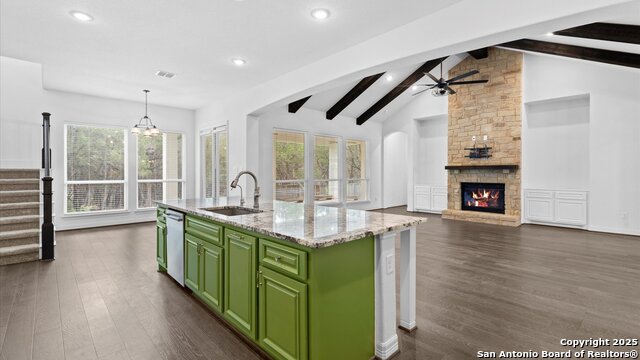 Image 11 of 35 For 2382 Geneseo Oaks
