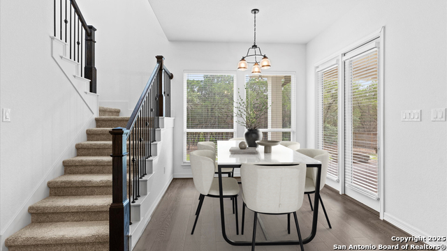 Image 12 of 35 For 2382 Geneseo Oaks