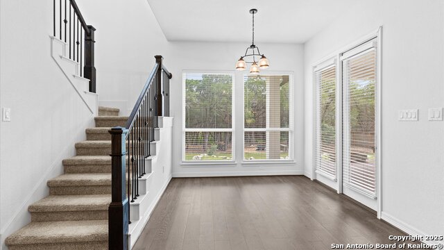 Image 13 of 35 For 2382 Geneseo Oaks
