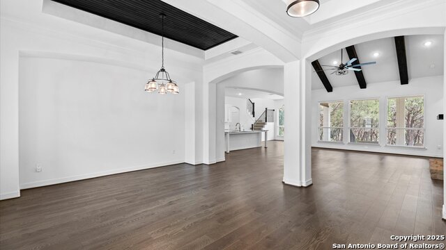 Image 4 of 35 For 2382 Geneseo Oaks