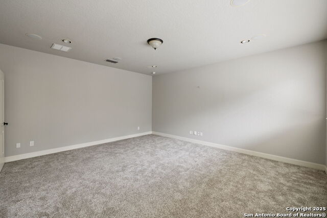 Image 41 of 53 For 18530 Canoe Brook