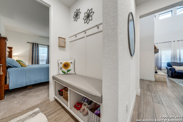 Image 27 of 38 For 9023 Raven Pointe