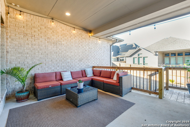 Image 33 of 38 For 9023 Raven Pointe