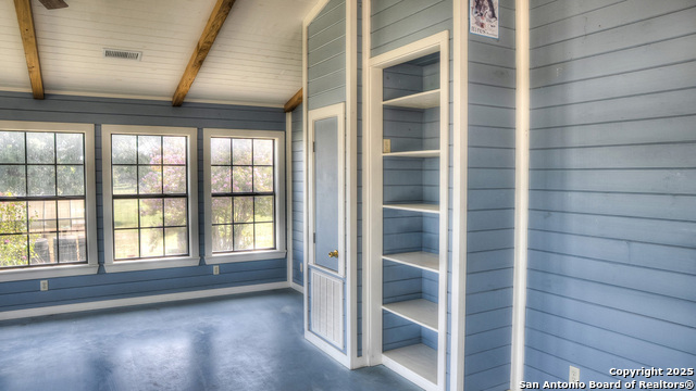 Image 28 of 56 For 181 Leinweber Dr