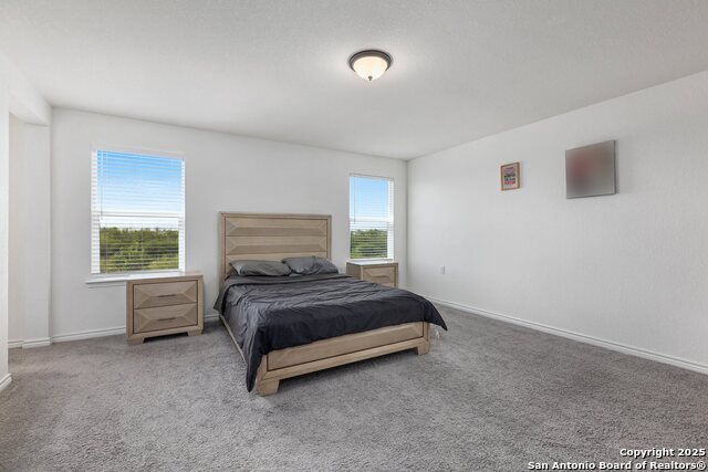 Image 18 of 33 For 5535 Castle Brook