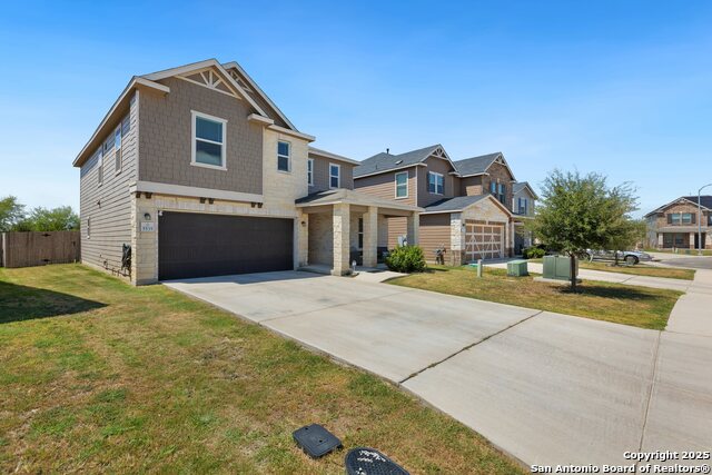 Image 2 of 33 For 5535 Castle Brook
