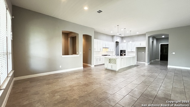 Image 26 of 48 For 12118 Arroyo Spring