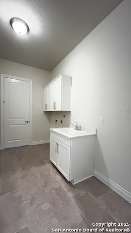 Image 33 of 48 For 12118 Arroyo Spring