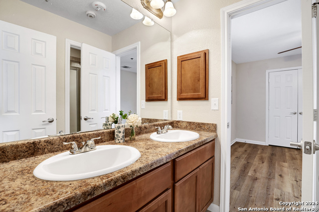 Image 27 of 31 For 7323 Snowden Rd  3108
