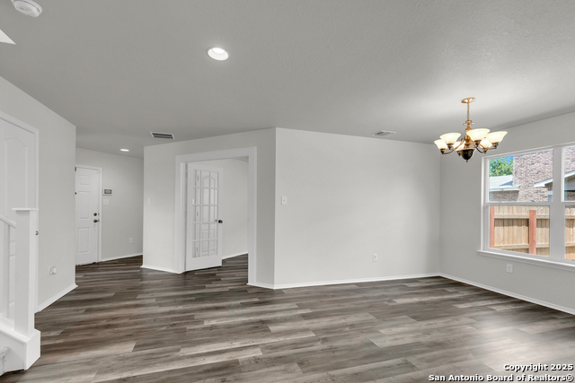 Image 5 of 35 For 9642 Pleasanton Place
