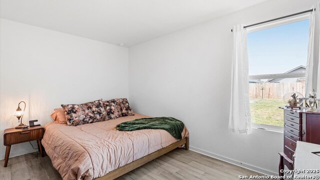 Image 6 of 20 For 3644 Moon Hill