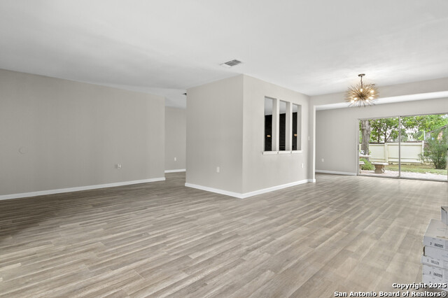 Image 9 of 27 For 13334 Los Indios St.