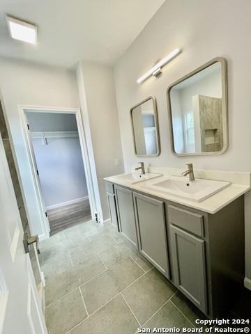 Listing photo id 20 for 603 Euclid Ave W 4