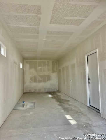 Listing photo id 30 for 603 Euclid Ave W 4
