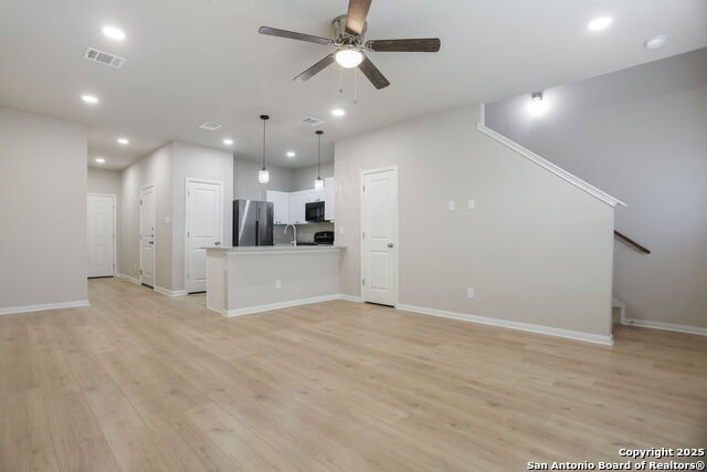Image 4 of 15 For 7226 John Palmer Dr.