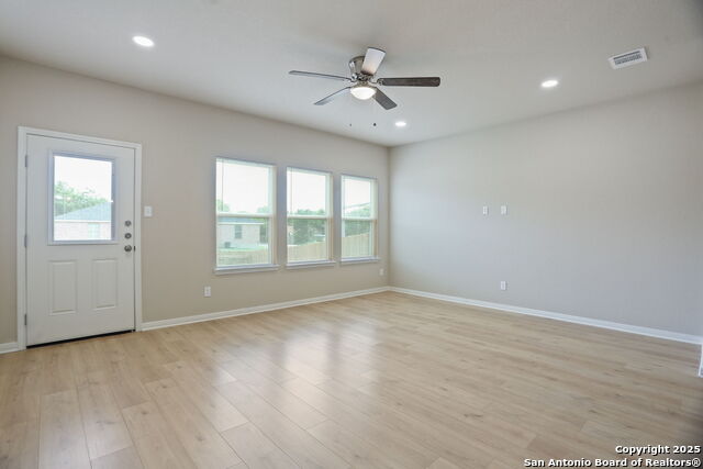 Image 7 of 15 For 7226 John Palmer Dr.