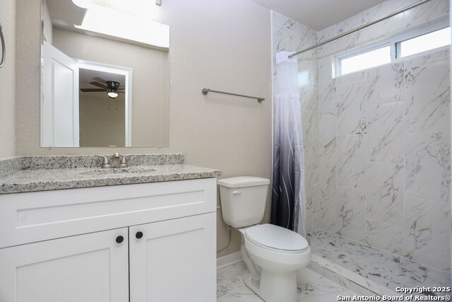 Image 8 of 15 For 7226 John Palmer Dr.