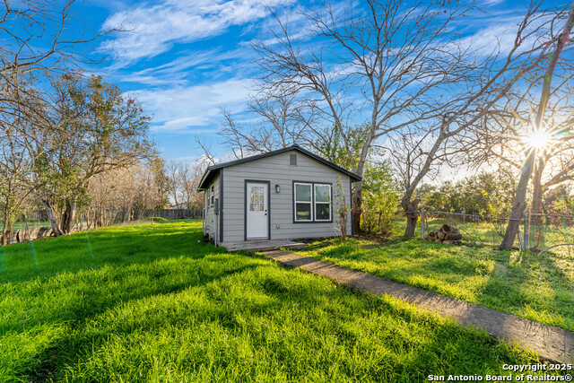 Details for 263 Grape Ave S, New Braunfels, TX 78130